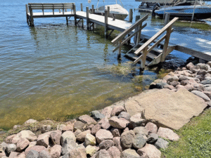 Access to the pier via rock wall stairs, pier stairs, or yard. Kayaking anyone?